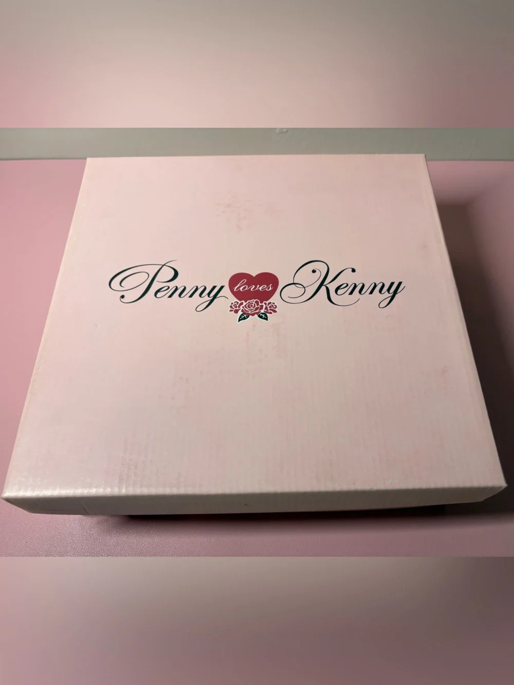 Penny Loves Kenny bold black